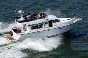 Главная 2 Storebro 410 Commander 1